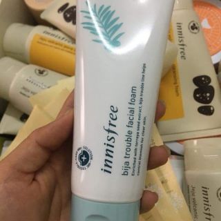 Sửa rửa mặt trị mụn