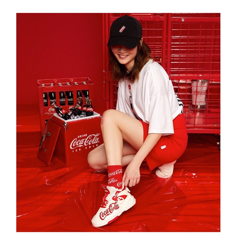 Giày sneaker Anta x Coca phiên bản giới hạn, dành cho cả nam và nữ phù hợp mọi phong cách