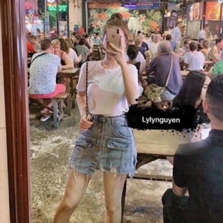 Chân váy jean lệch tà phối nút