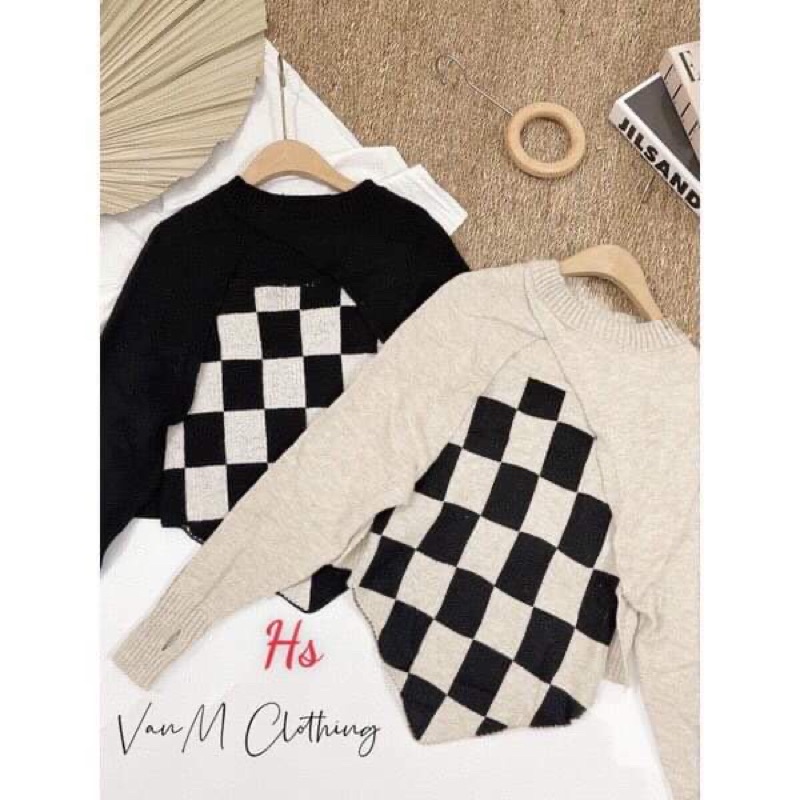 Set croptop 2 món yếm caro + áo croptop trên ngực dài tay nhảy dance