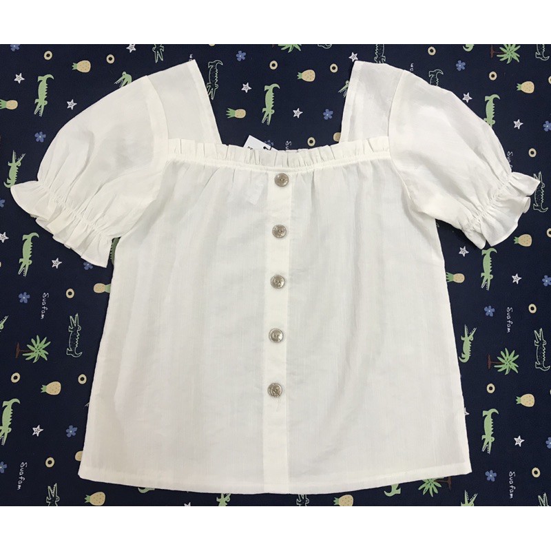 Áo thêu hoa Adore Dress