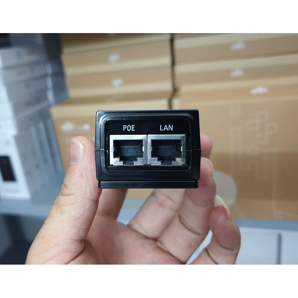 [Mã 99ELHA giảm 7% đơn 300K] Bộ cấp nguồn PoE Adapter 24V0.5A port 1Gb Ubiquiti mã PoE2412WG