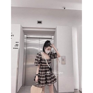 VÁY KẺ BÈo