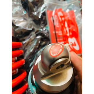 phuộc RCB mẫu E2 ex 135 đỏ đen vàng