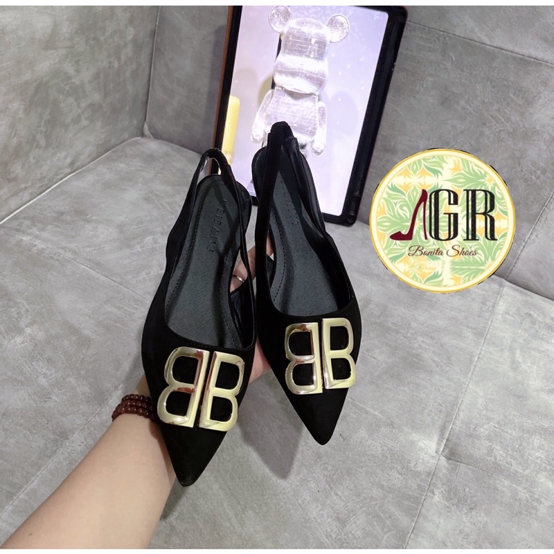 Sandal nỉ mũi nhọn khoá BB quai hậu thun