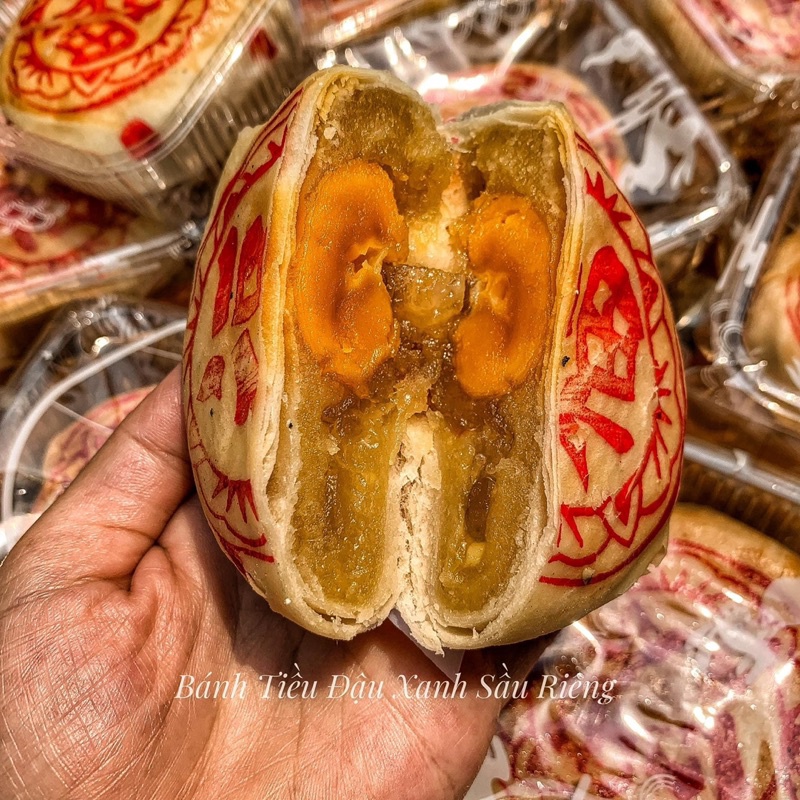 Bánh Pía Lột Da Trứng Muối - Bánh Tiều Nhân  - Ít Ngọt Thơm Ngon