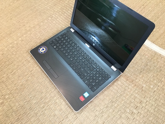 Laptop UFO hp 15 vàng Gold sang trọng đẹp thời trang SSD nhanh xé gió | BigBuy360 - bigbuy360.vn