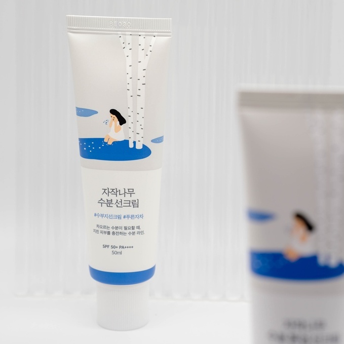 Kem chống nắng hóa học cấp ẩm Round Lab Birch Juice Moisturizing Sunscreen SPF50+ PA++++