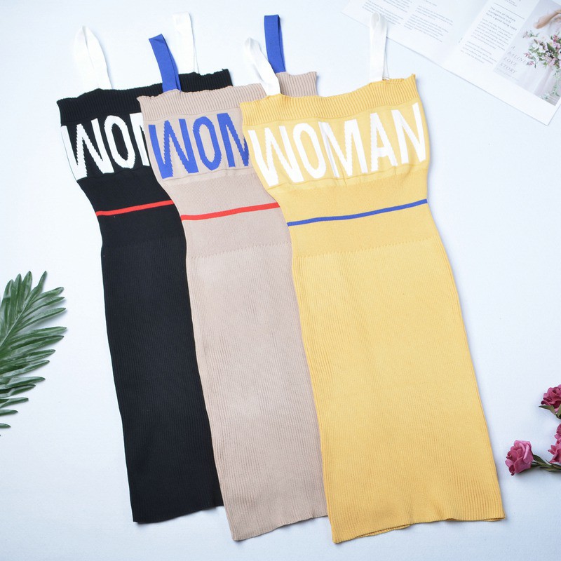 Đầm sát nách dây mảnh hoạ tiết chữ thiết kế ôm sát tôn dáng | BigBuy360 - bigbuy360.vn