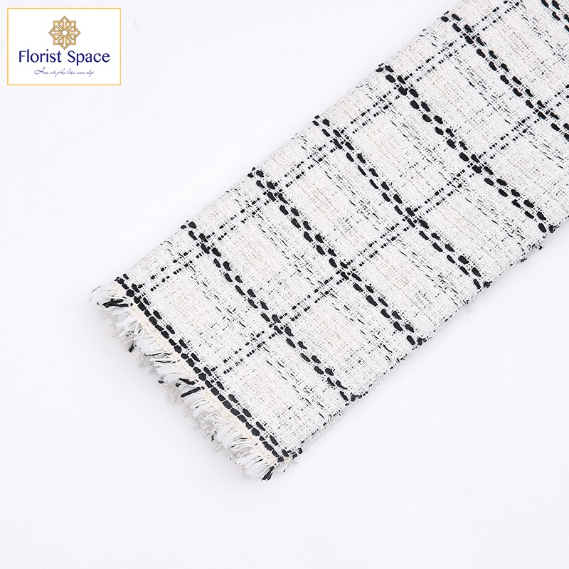 Vải Dạ Caro Dùng Để Gói Hoa
