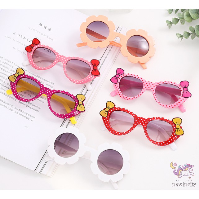 Kính Mát Hoạt Hình Xinh Xắn Cho Bé