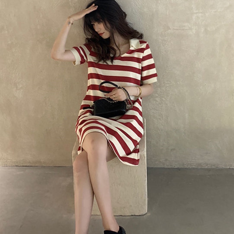 Đầm Thun Tay Ngắn Cổ POLO Form Rộng Họa Tiết Kẻ Sọc Phong Cách Hàn Quốc | BigBuy360 - bigbuy360.vn