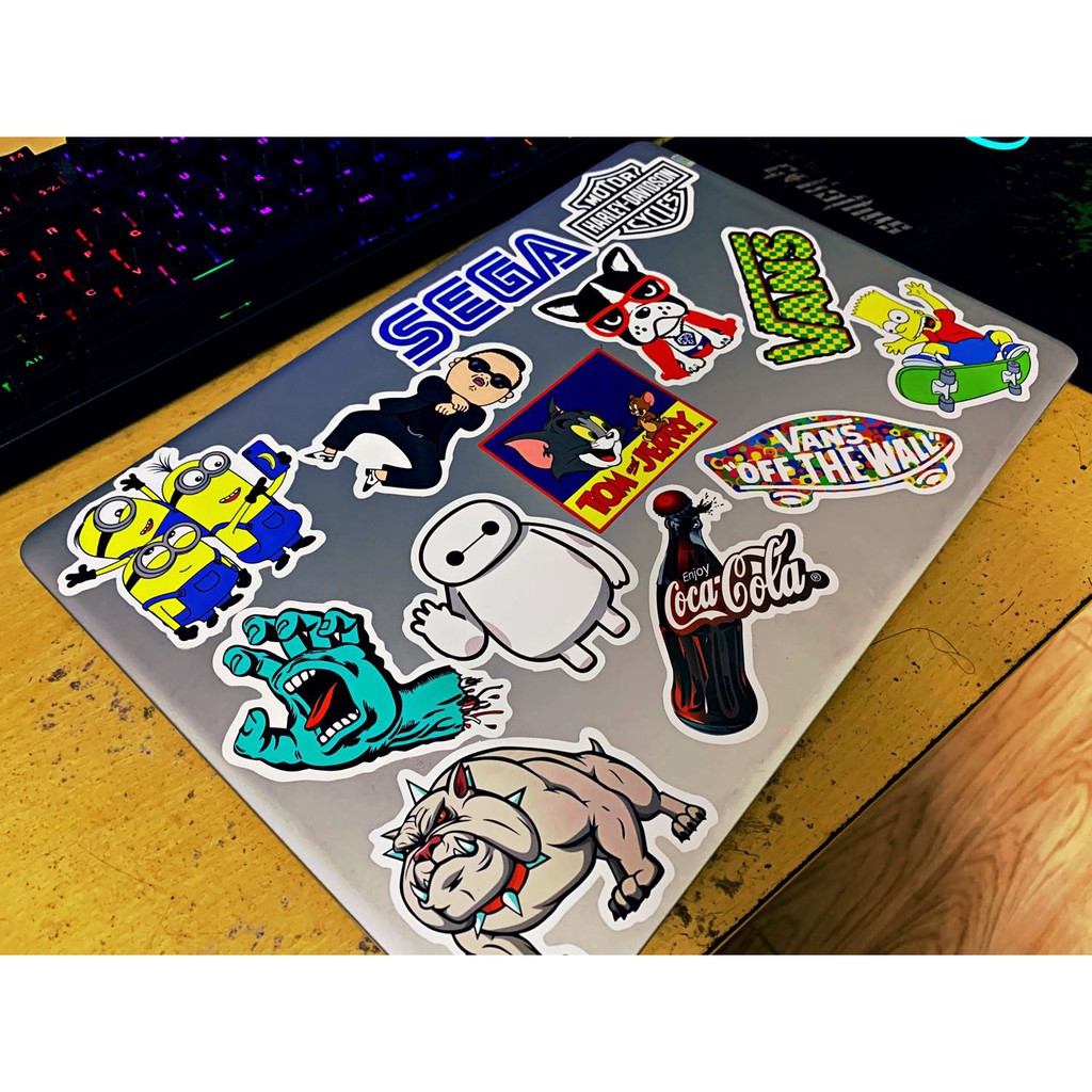 Bộ 50 miếng dán sticker chủ đề ROCK trang trí vali du lịch, laptop, mũ bảo hiểm, đàn guitar, ukelele, macbook,…