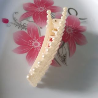 Kẹp tóc mái đính hạt hình vuông