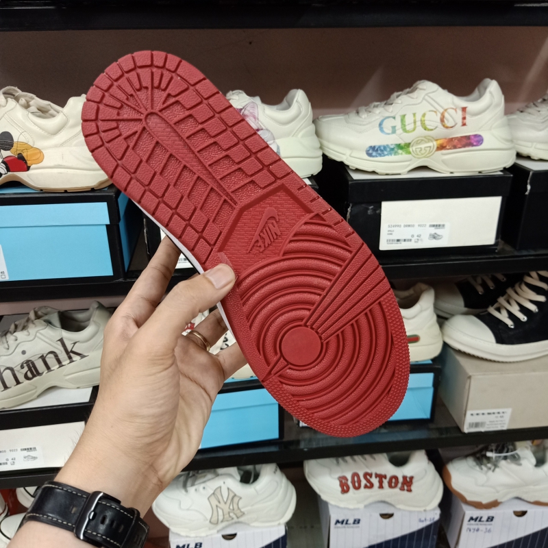 Giày Jordan 1 Cổ Cao Chicago | BigBuy360 - bigbuy360.vn