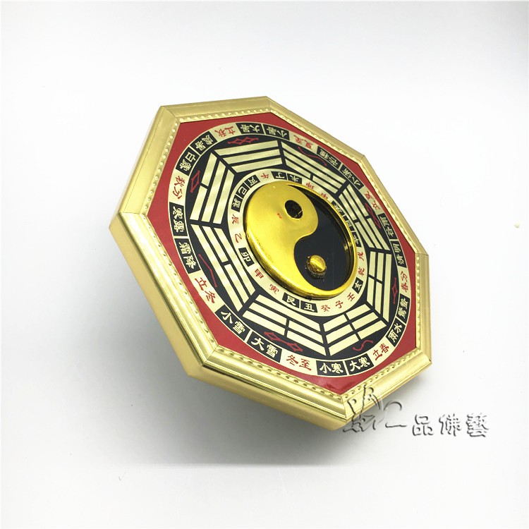 Gương treo cửa, Gương bát quái chất liệu đồng