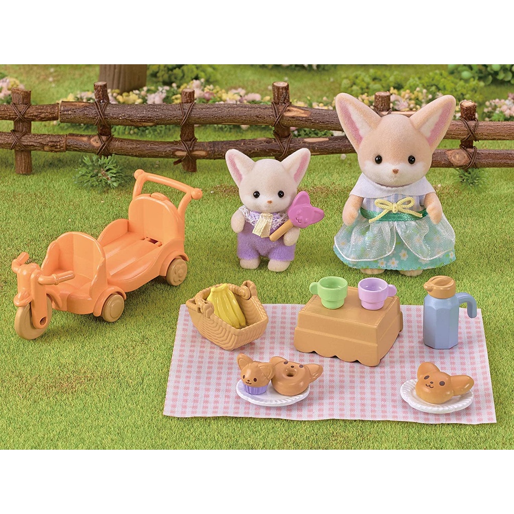 Đồ Chơi Sylvanian Families Picnic Ngoài Trời Cùng 2 Chị Em Cáo Sa Mạc Saharah Fennec Fox Picnic Set