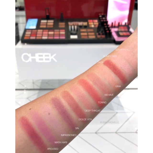 phấn má NARS màu hot