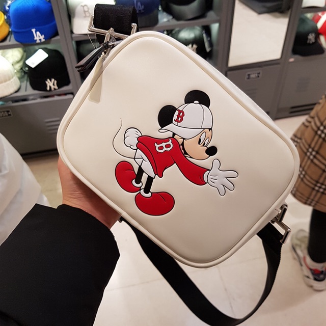 Túi đeo chéo chuột MICKEY X???