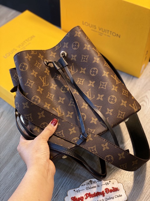 Túi Da Dây Rút Size 25 lót da 2 quai đeo kèm ảnh thật tự chụp (k hộp) | BigBuy360 - bigbuy360.vn