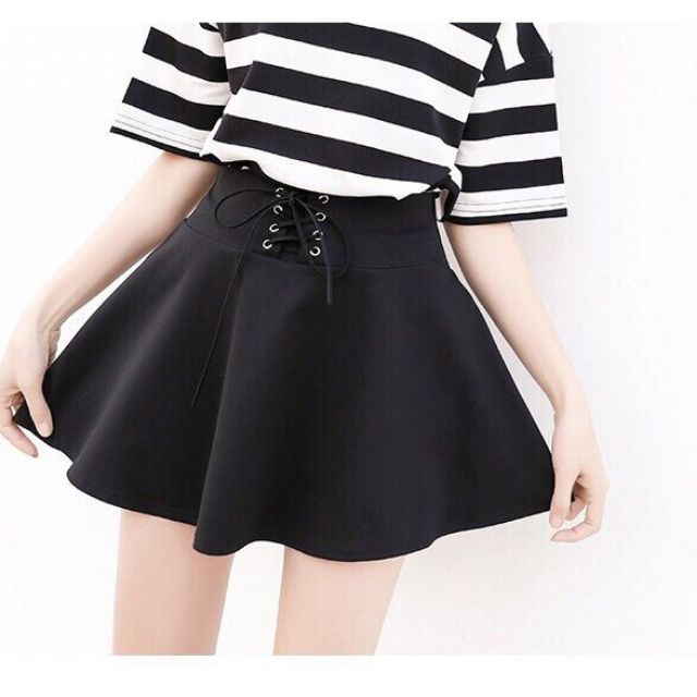 VÁY XÒE XỎ DÂY (HÓT)