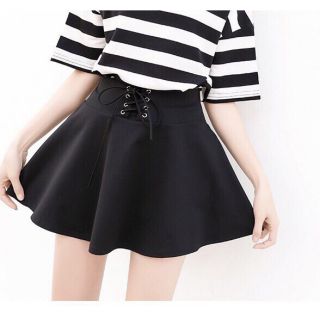 Váy xòe xỏ dây