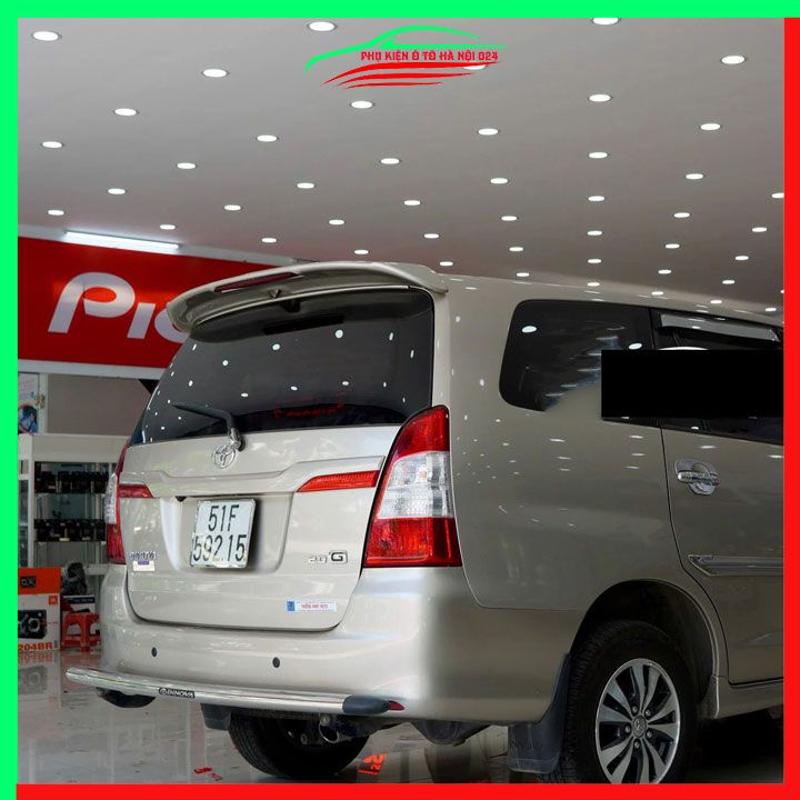 Đuôi gió sau xe liền cốp Innova 2009-2022 hàng mộc chưa sơn