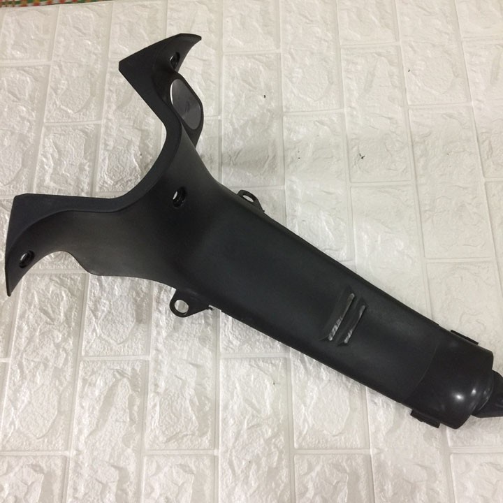 Ốp ống yếm chính, Yếm ổ khoá WAVE A 100 , RS - chính hãng honda việt namsale 5%