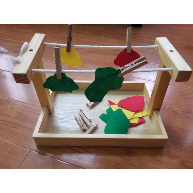 Giá Kẹp Quần Áo Montessori - Thực Hành Cuộc Sống