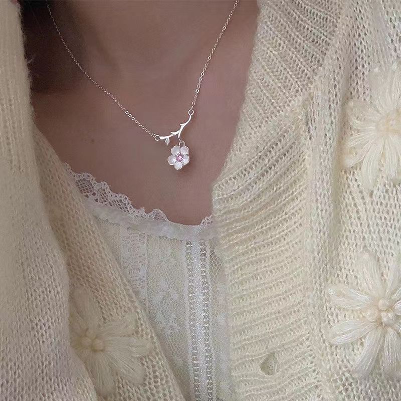 Vòng cổ Mặt Hoa Anh Đào Xinh Xắn Thời Trang Cho Bạn Gái