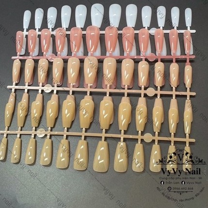 Móng giả, móng úp màu thạch