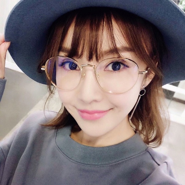 Kính Teen Phom To Gọng Chắc Chắn Hàng Nặng Tay Đẹp  Đủ Màu