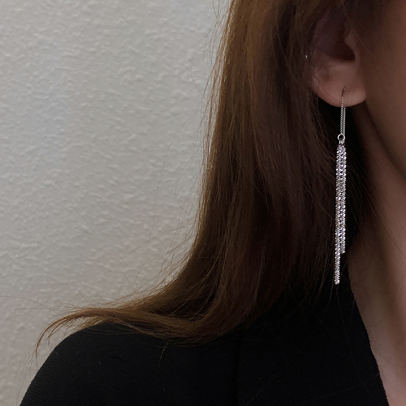 Gmai Hoa Tai Dáng Dài Mạ Bạc Thời Trang Cho Nữ