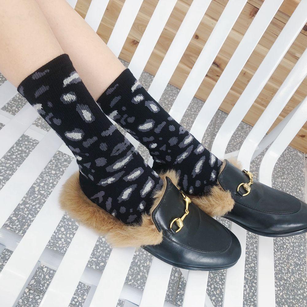 Vớ Họa Tiết Da Báo Thời Trang Dành Cho Nữ