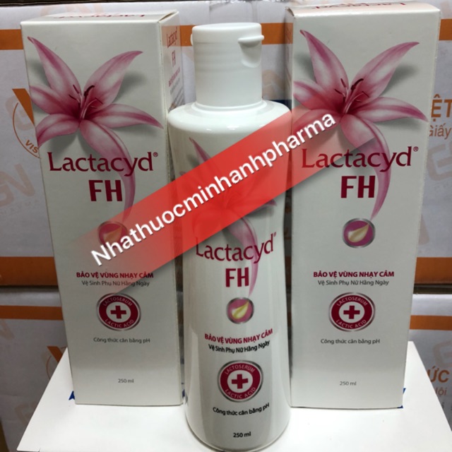 Dung dịch vệ sinh phụ nữ Lactacyd Feminine Hygiene 250ml