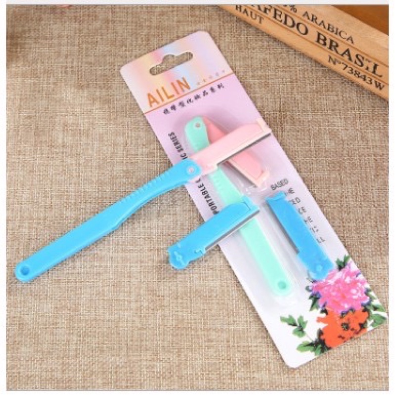 Dao cạo lông mày kèm đầu thay thế