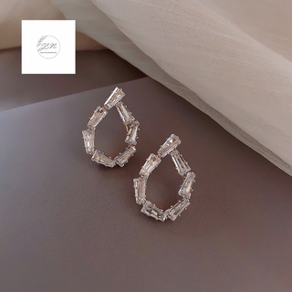 Hoa tai đá baguette thời trang phong cách Hàn Quốc 2021 @Jenaccessories.vn