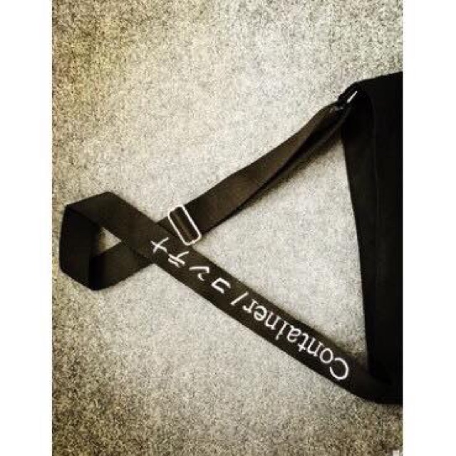 Tui đeo conterner | BigBuy360 - bigbuy360.vn