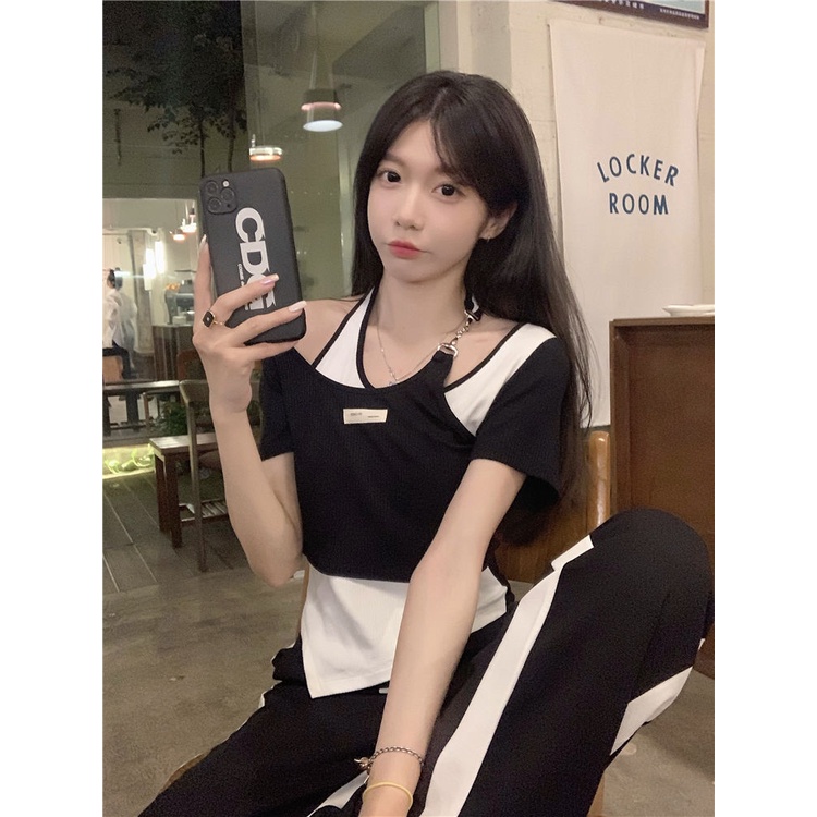 Áo croptop Tay Ngắn Thiết Kế Độc Đáo Cho Phái Nữ