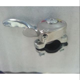 Tay ga máy sới đất