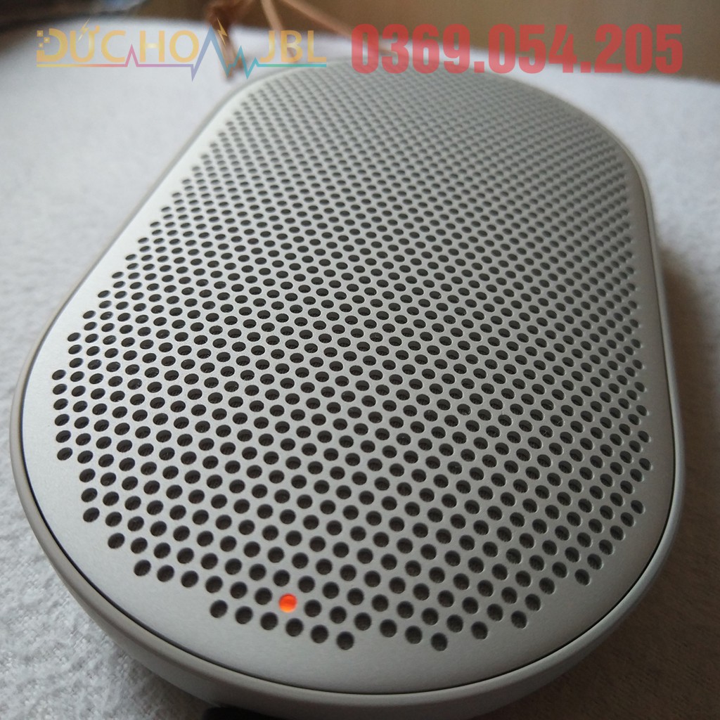 Loa bluetooth BANG & OLUFSEN BEOPLAY P2 CHÍNH HÃNG