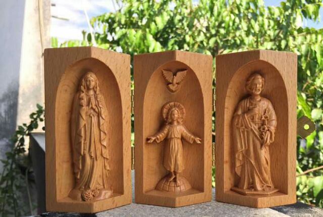 Bộ tượng thánh gia thất