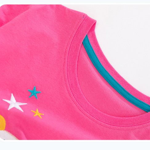 Mã 51857 áo thun Little Maven màu hồng thêu đắp hình ngựa cho bé gái