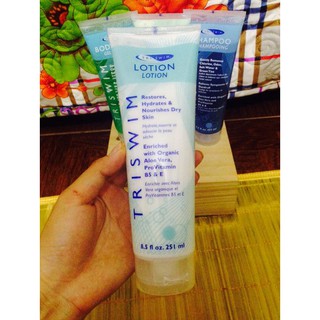 Triswim dưỡng thể giúp da mịn màng và không bị đen bởi Clo trong bể bơi