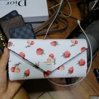 Túi xách quảng châu giá rẻ