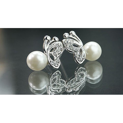 Đôi khuyên tai hình bướm đính hạt ngọc trai giả thanh lịch và xinh xắn cho nữ