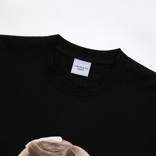 Áo Thun Cao Cấp Unisex AD.LV baby face Lip Stick