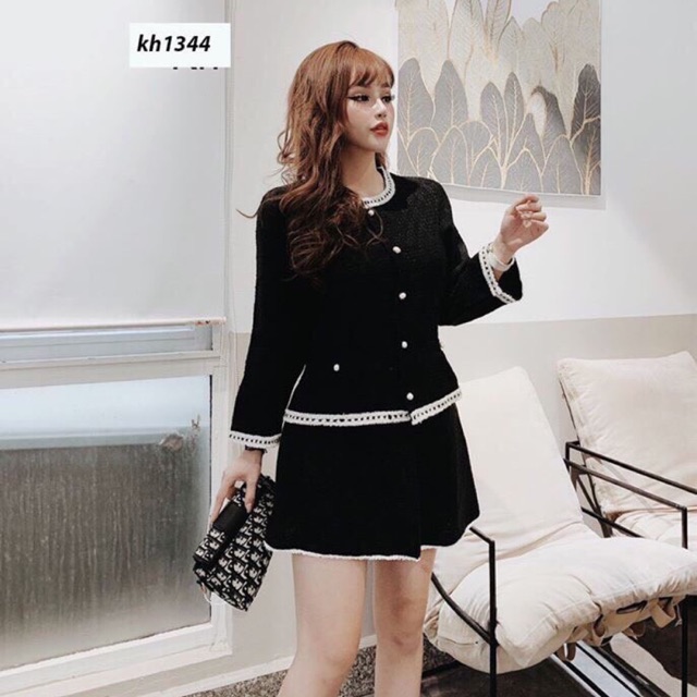 Combo bao gồm váy dạ , set dạ , và áo zara xuất