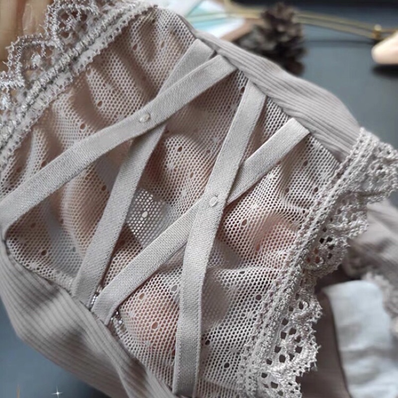 Quần Lót Nữ Thun Lạnh Gân Tăm Hông Đan Chéo Sexy