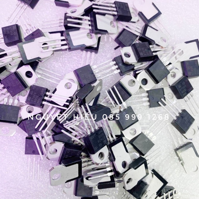 5 con sò triac BTA08 800B